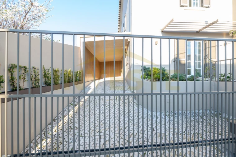 Moradia T3 para Venda em Alcabideche Foto 37