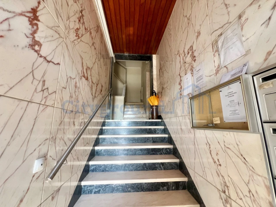 Apartamento T2 para Venda em Póvoa de Santa Iria e Forte da Casa Foto 25