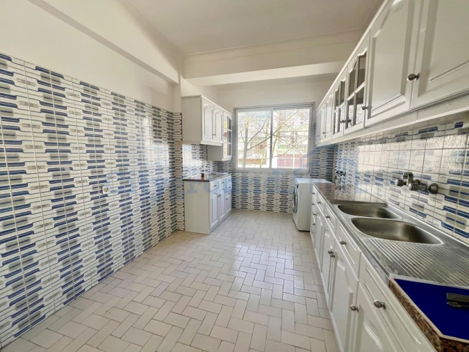 Apartamento T2 para Venda em Póvoa de Santa Iria e Forte da Casa Foto 13