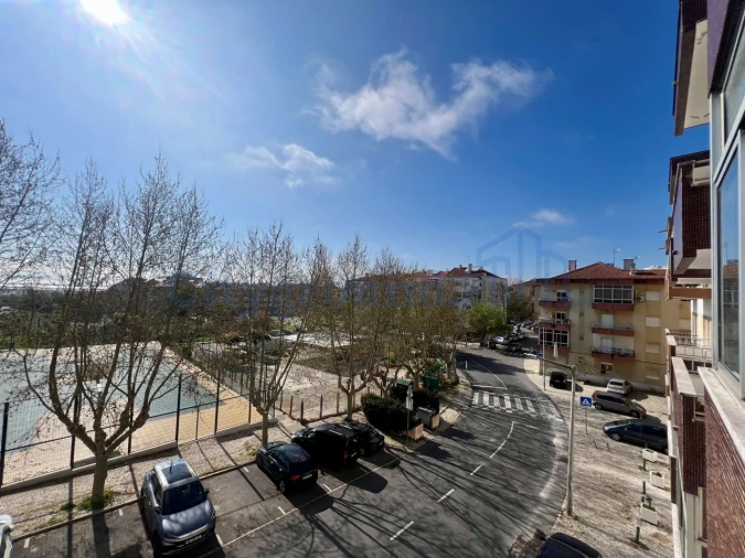 Apartamento T2 para Venda em Póvoa de Santa Iria e Forte da Casa Foto 35