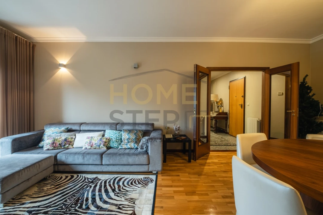 Apartamento T3 para Venda em Arcozelo Foto 8