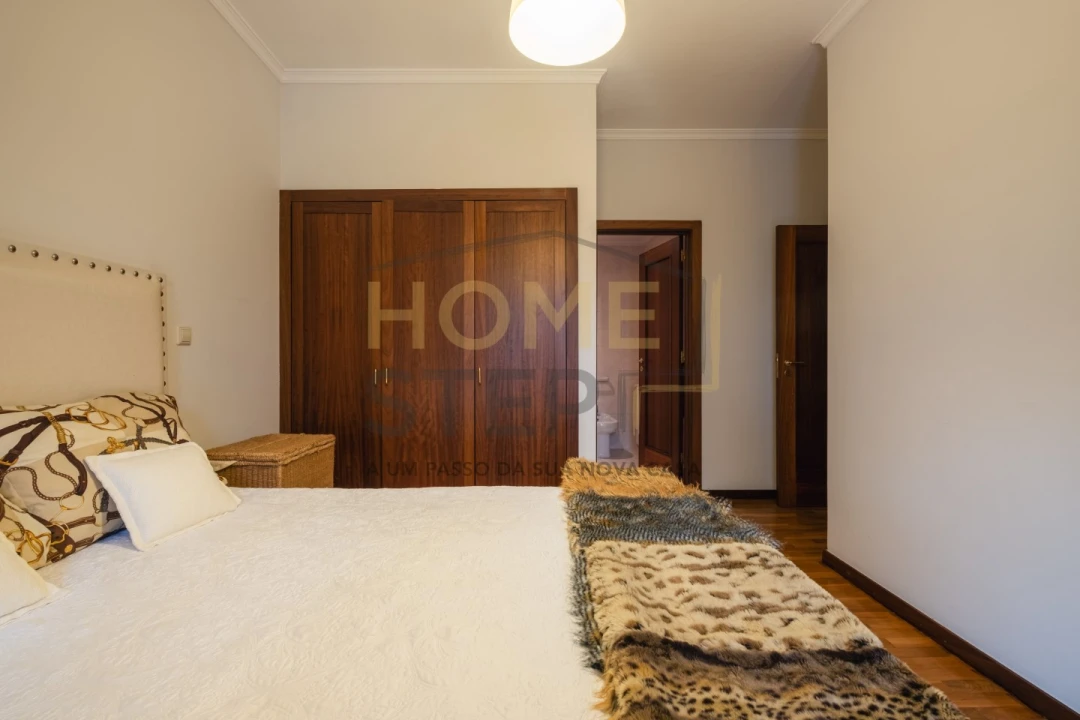 Apartamento T3 para Venda em Arcozelo Foto 28