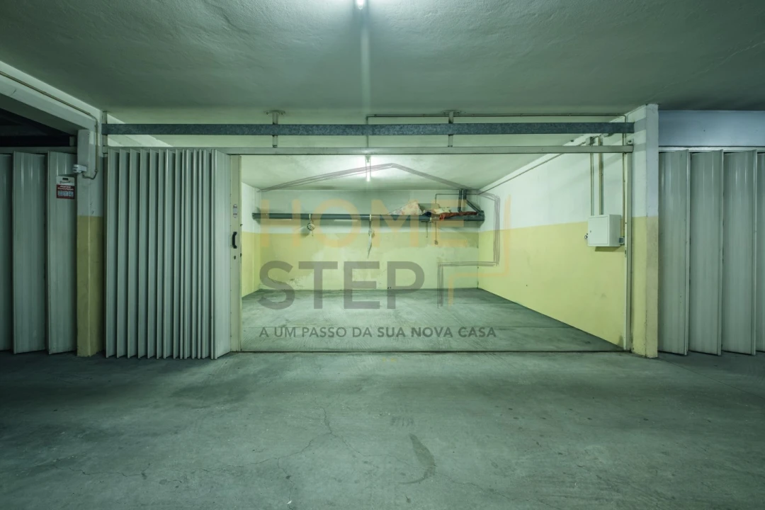 Apartamento T3 para Venda em Arcozelo Foto 40