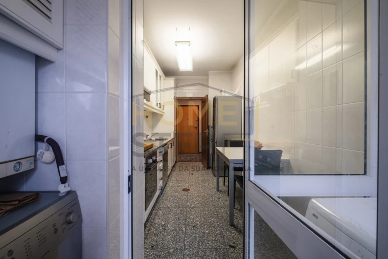 Apartamento T3 para Venda em Arcozelo Foto 14