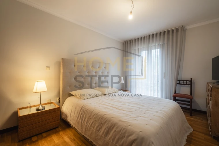 Apartamento T3 para Venda em Arcozelo Foto 17