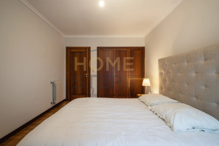 Apartamento T3 para Venda em Arcozelo Foto 20