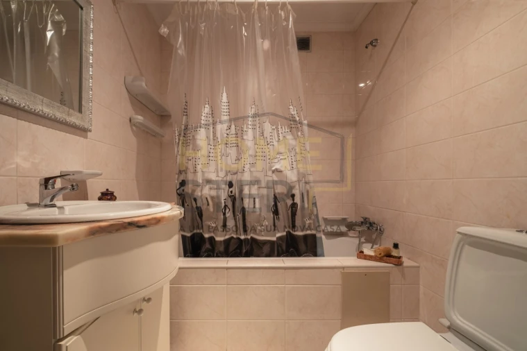 Apartamento T3 para Venda em Arcozelo Foto 24