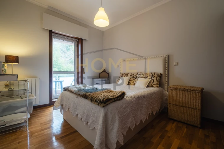 Apartamento T3 para Venda em Arcozelo Foto 25