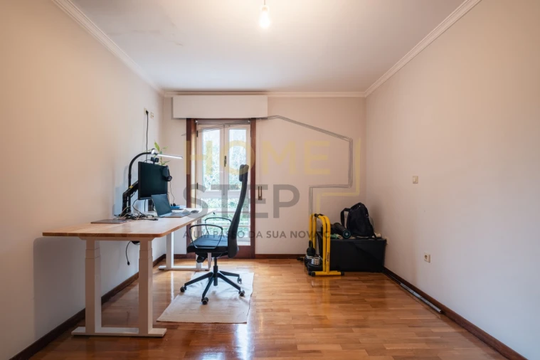 Apartamento T3 para Venda em Arcozelo Foto 31