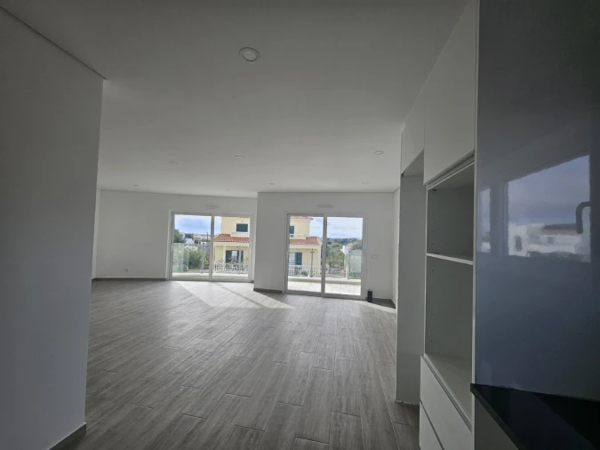 Apartamento T3 para Venda em Altura Foto 3