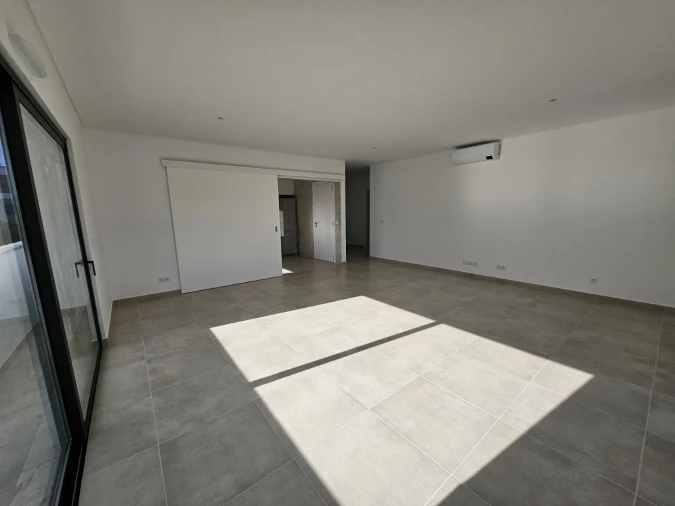 Apartamento T4 para Venda em Tavira (Santa Maria e Santiago) Foto 2