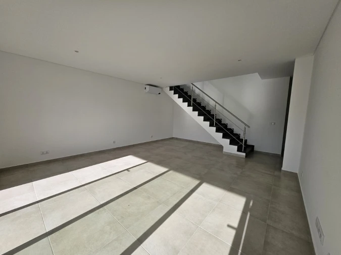 Apartamento T4 para Venda em Tavira (Santa Maria e Santiago) Foto 7