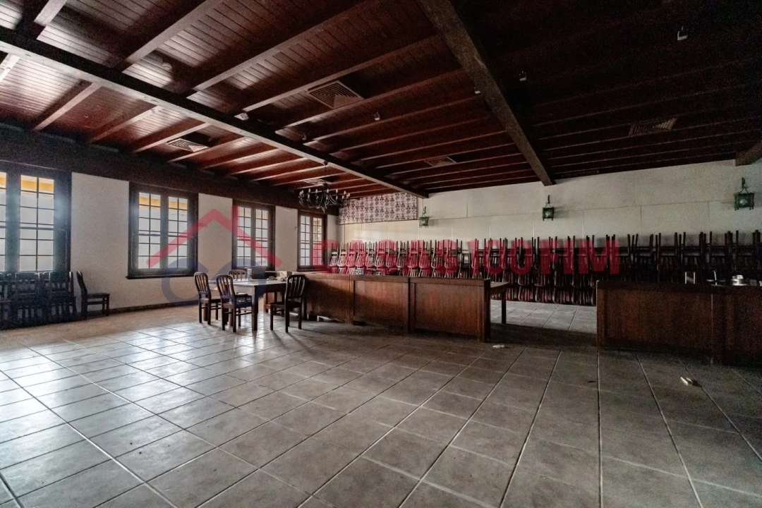 Negócio para Venda em Batalha Foto 13