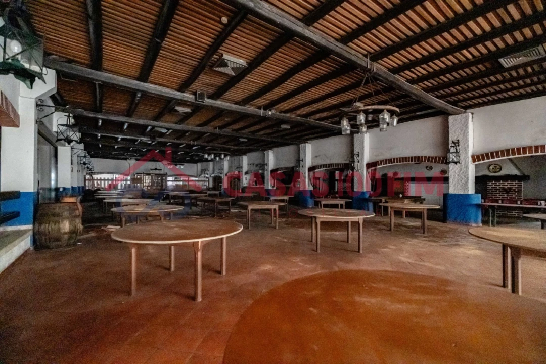 Negócio para Venda em Batalha Foto 26