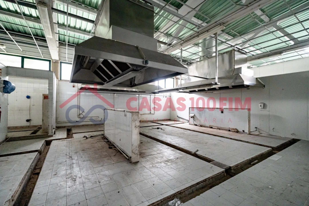 Negócio para Venda em Batalha Foto 44