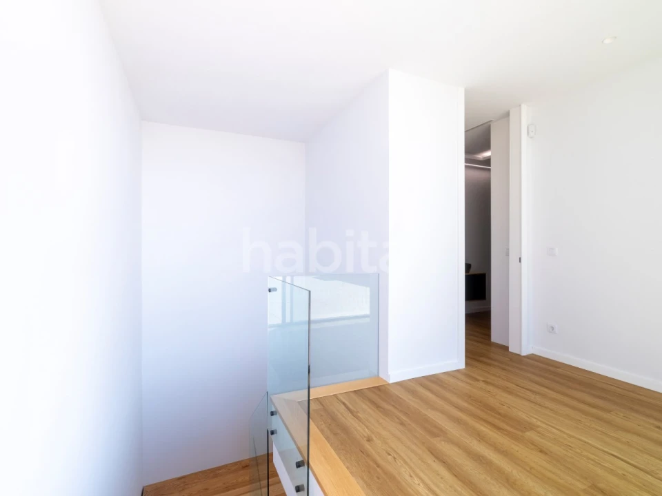 Moradia T4 para Venda em Canidelo Foto 30