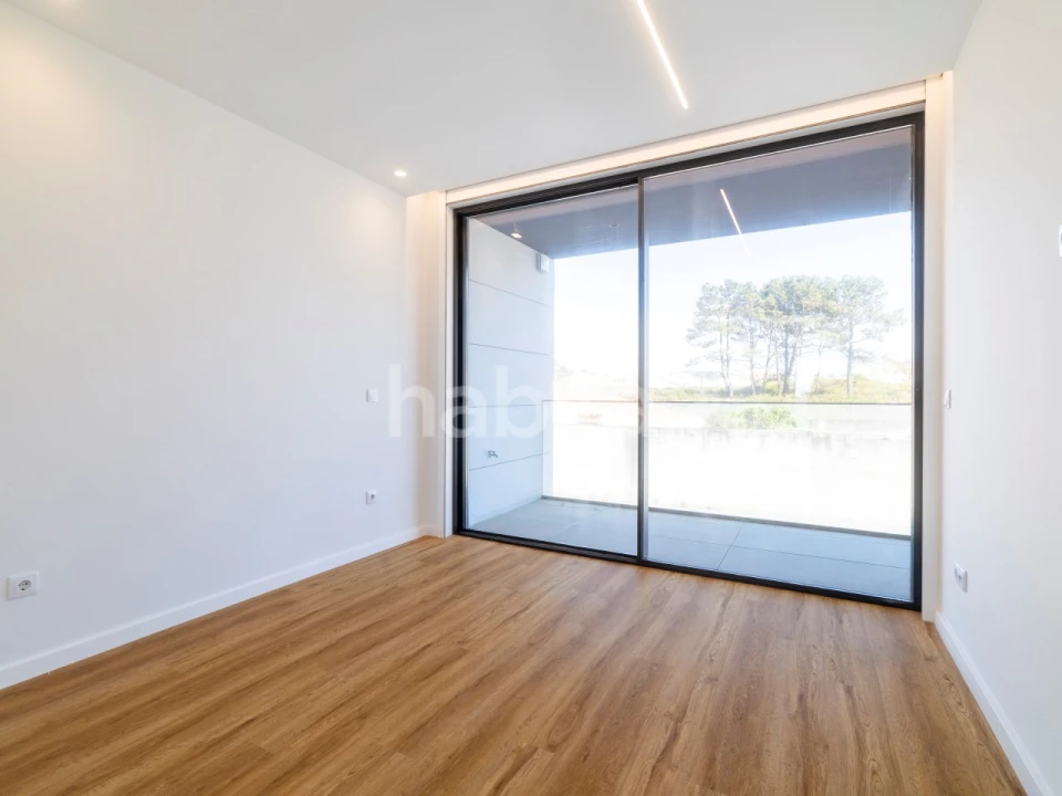 Moradia T4 para Venda em Canidelo Foto 31