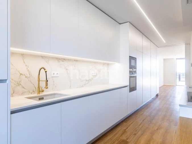 Moradia T4 para Venda em Canidelo Foto 8