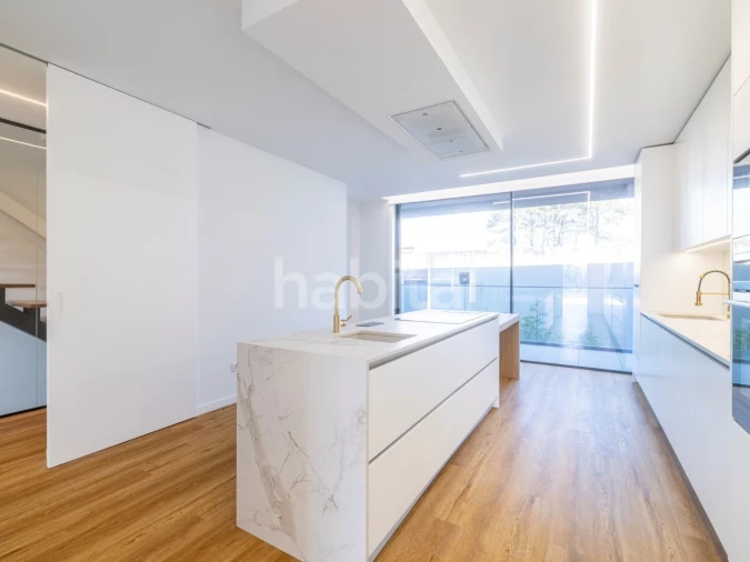 Moradia T4 para Venda em Canidelo Foto 9