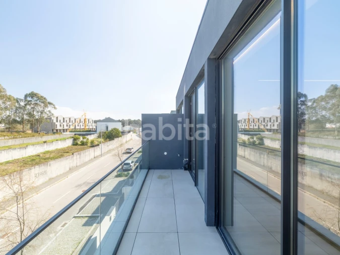 Moradia T4 para Venda em Canidelo Foto 25