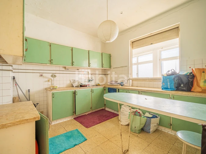 Moradia T6 para Venda em Santa Maria e São Miguel, São Martinho, São Pedro Penaferrim Foto 9