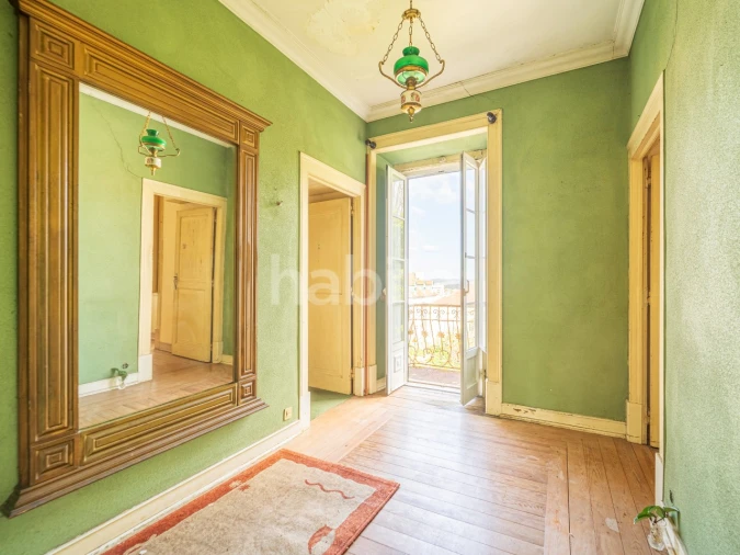 Moradia T6 para Venda em Santa Maria e São Miguel, São Martinho, São Pedro Penaferrim Foto 1