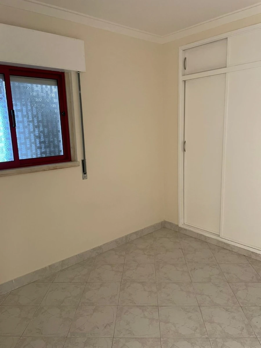 Apartamento T1 para Venda em São João das Lampas e Terrugem Foto 30