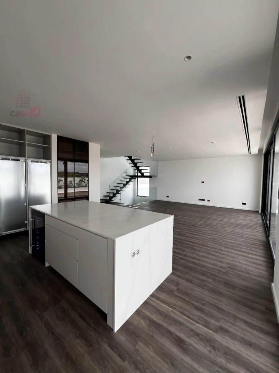 Moradia T5 para Venda em São Francisco Foto 22