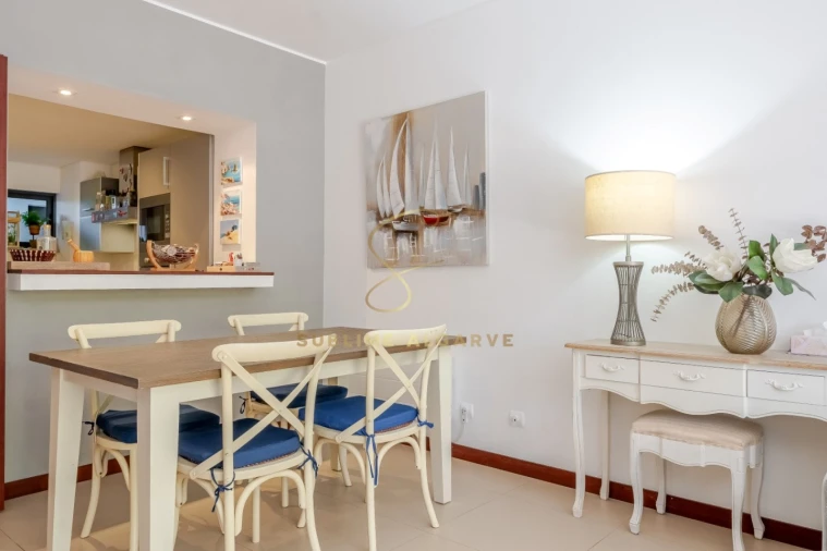 Apartamento T2 para Venda em Lagos (São Sebastião e Santa Maria) Foto 11