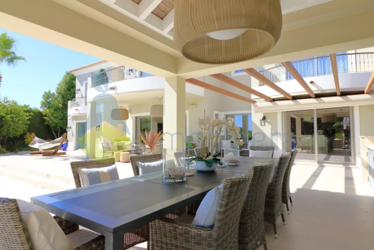 Moradia T4 para Venda em Almancil Foto 24