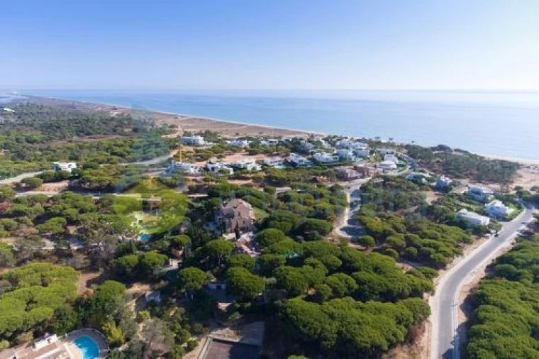 Moradia T4 para Venda em Almancil Foto 31