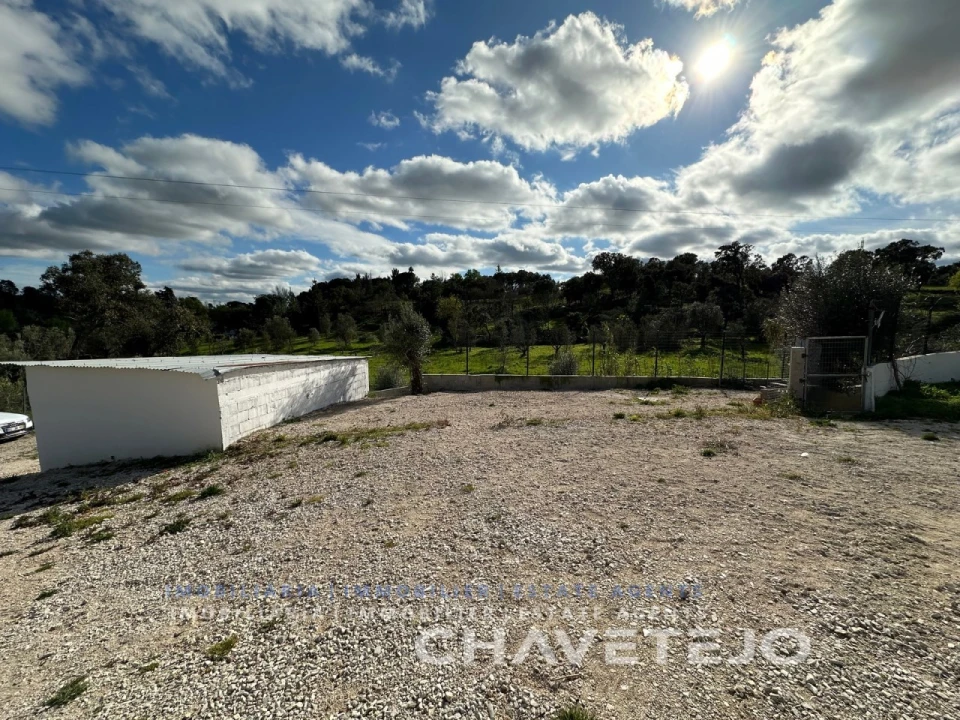 Moradia T5 para Venda em Casais e Alviobeira Foto 32