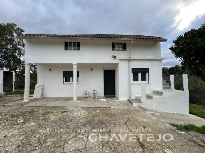 Moradia T5 para Venda em Casais e Alviobeira Foto 31