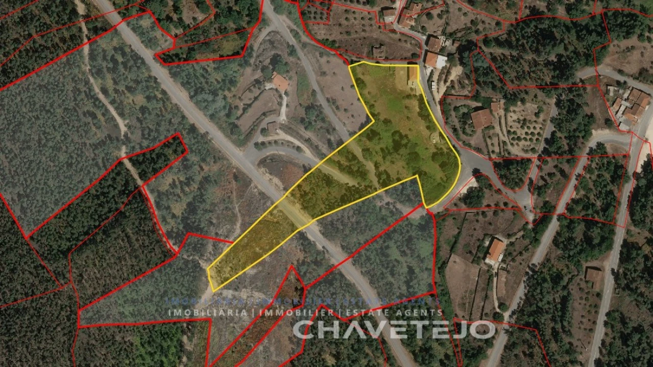 Quinta T3 para Venda em Nossa Senhora do Pranto Foto 6