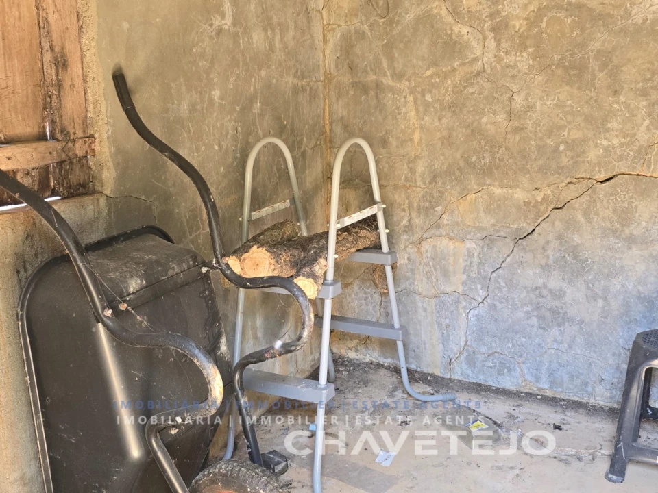Quinta T3 para Venda em Nossa Senhora do Pranto Foto 67