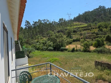 Quinta T3 para Venda em Nossa Senhora do Pranto