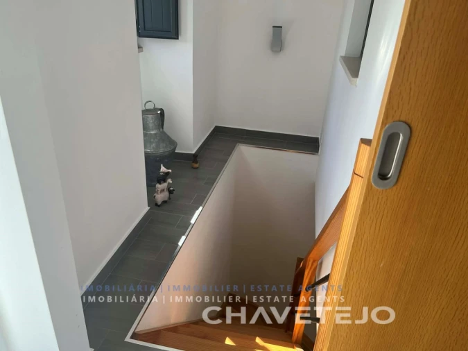 Quinta T3 para Venda em Nossa Senhora do Pranto Foto 23