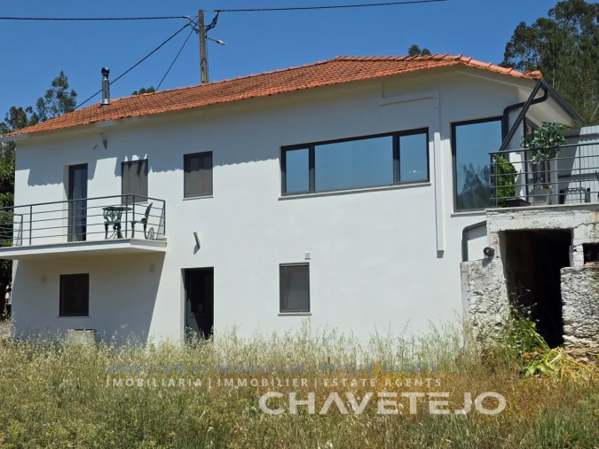 Quinta T3 para Venda em Nossa Senhora do Pranto Foto 3