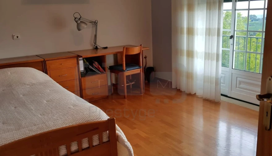 Moradia T3 para Venda em Carregueiros Foto 5