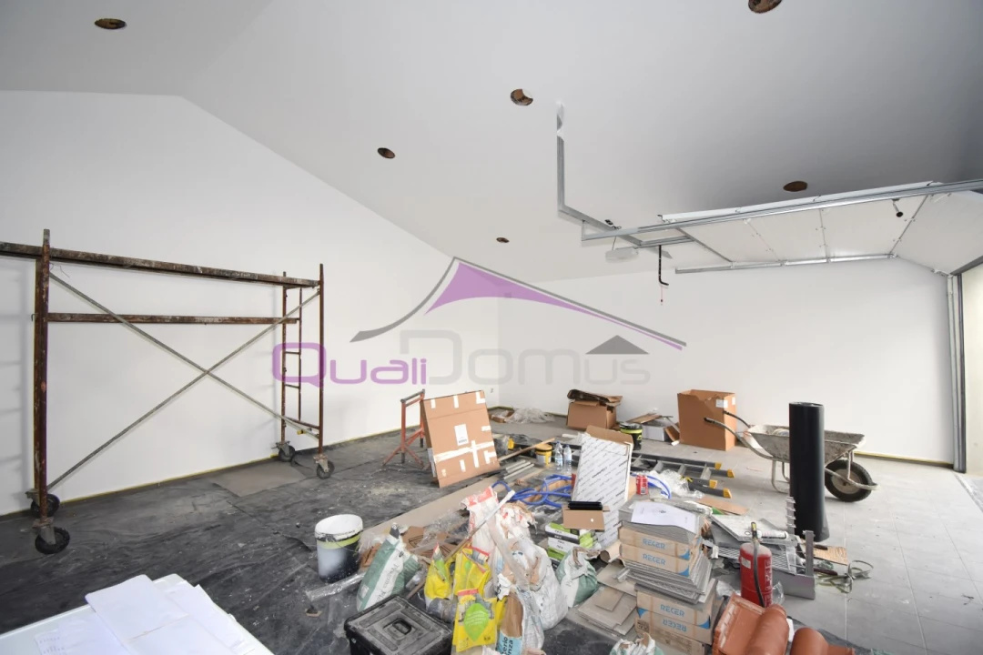 Moradia T4 para Venda em São João Baptista e Santa Maria dos Olivais Foto 22