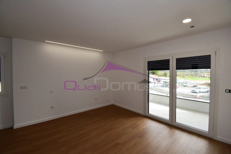 Moradia T4 para Venda em São João Baptista e Santa Maria dos Olivais Foto 15