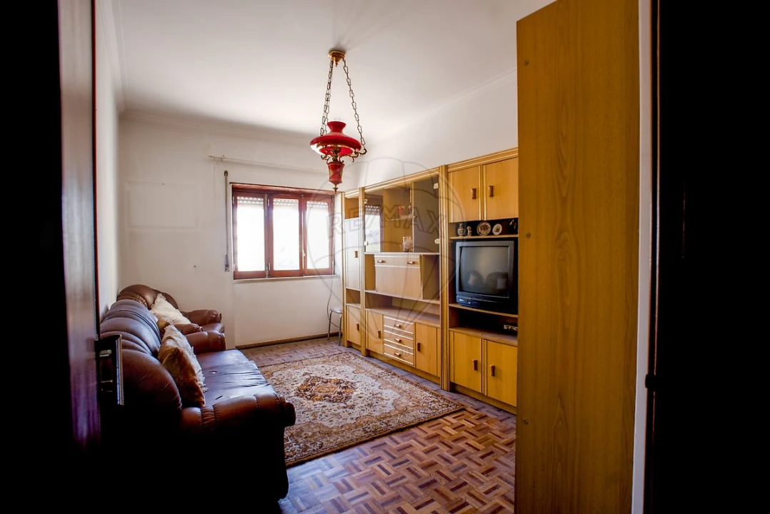 Apartamento T4 para Venda em União das Freguesias de Setúbal Foto 4