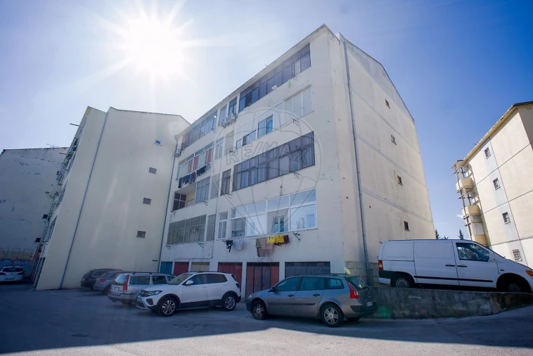 Apartamento T4 para Venda em União das Freguesias de Setúbal Foto 17