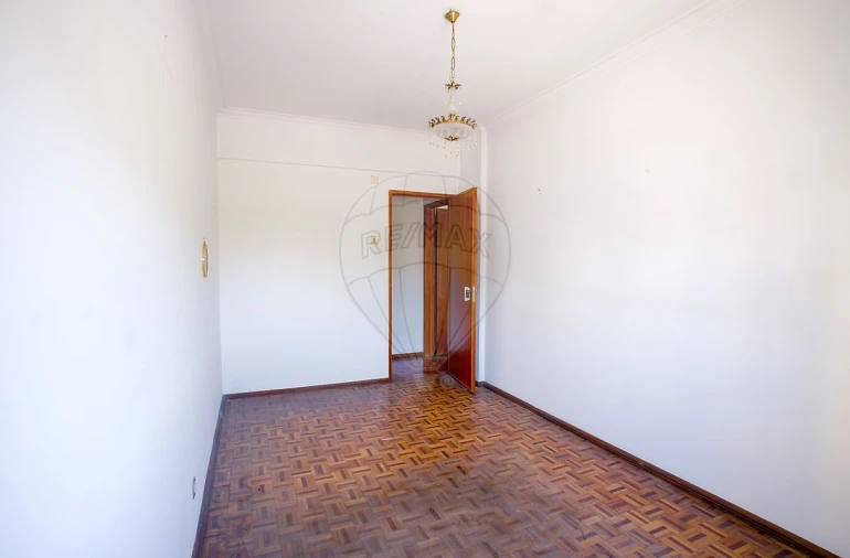 Apartamento T4 para Venda em União das Freguesias de Setúbal Foto 2