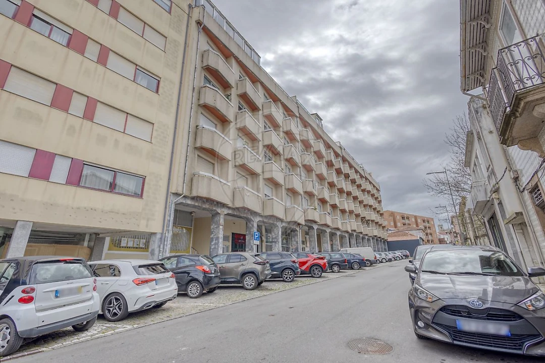 Apartamento T2 para Venda em Santa Marinha e São Pedro da Afurada Foto 24