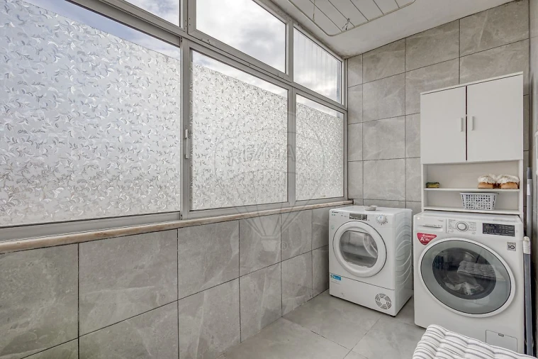 Apartamento T2 para Venda em Santa Marinha e São Pedro da Afurada Foto 9