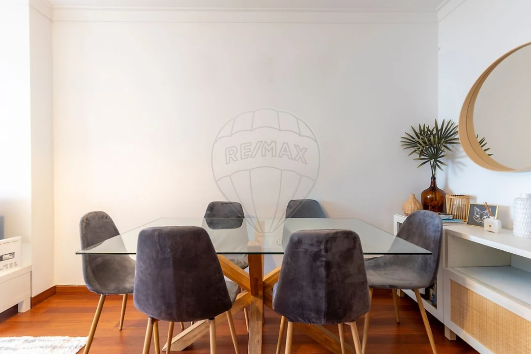 Apartamento T2 para Venda em Massamá e Monte Abraão Foto 5