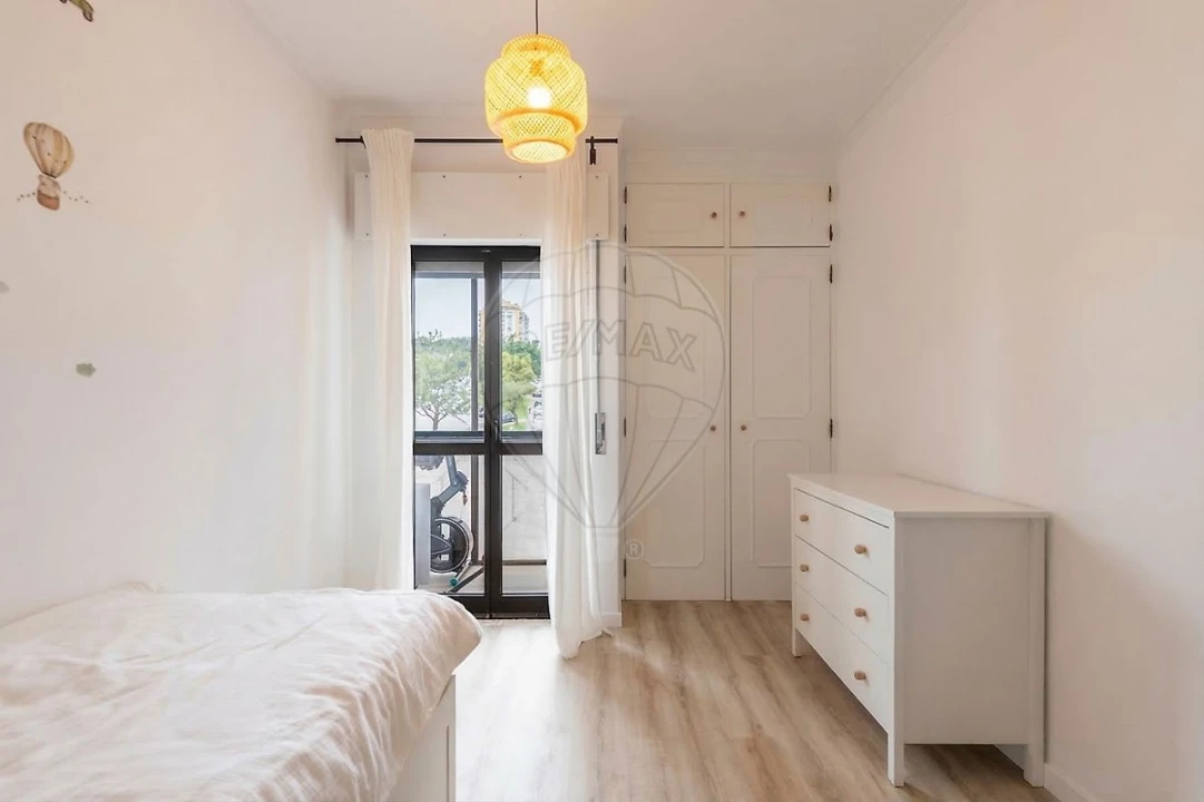 Apartamento T2 para Venda em Massamá e Monte Abraão Foto 15