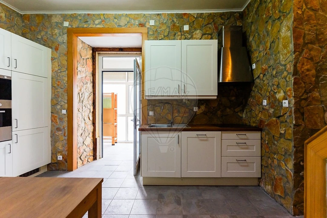 Apartamento T2 para Venda em São Vicente Foto 1