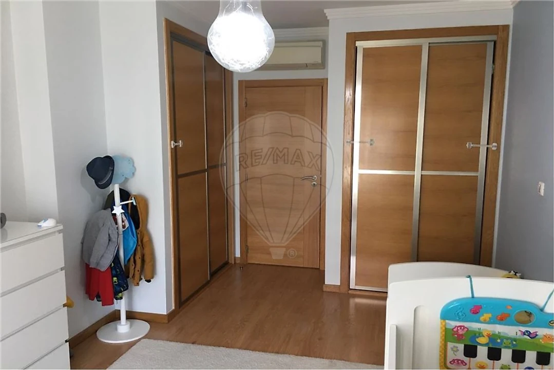Apartamento T2 para Arrendamento em Alverca do Ribatejo e Sobralinho Foto 5